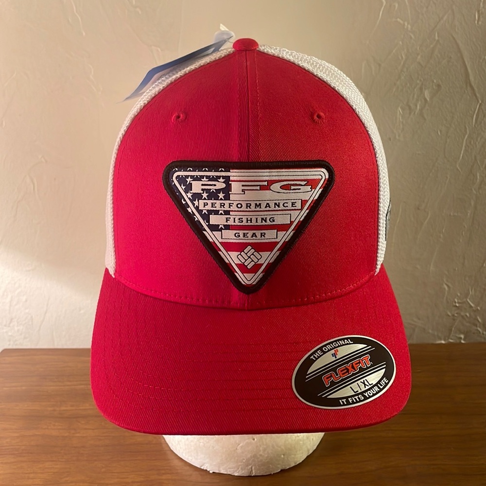 Columbia Men's PFG Mesh Stateside Hat.